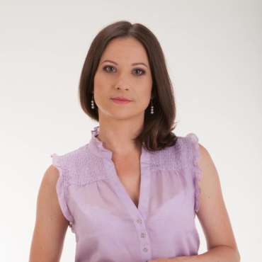 КІРА ЛОМАКІНА